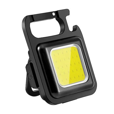 Mini lanterna tip breloc cu LED